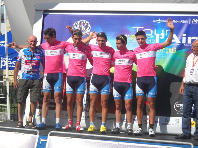 Belle Victoire de Joffrey avec l'Equipe d'Ornans au 
TOUR DE L'AIN CADET 2013
